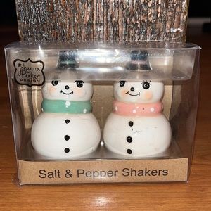 NEW Johanna Parker salt and pepper shakers snowman